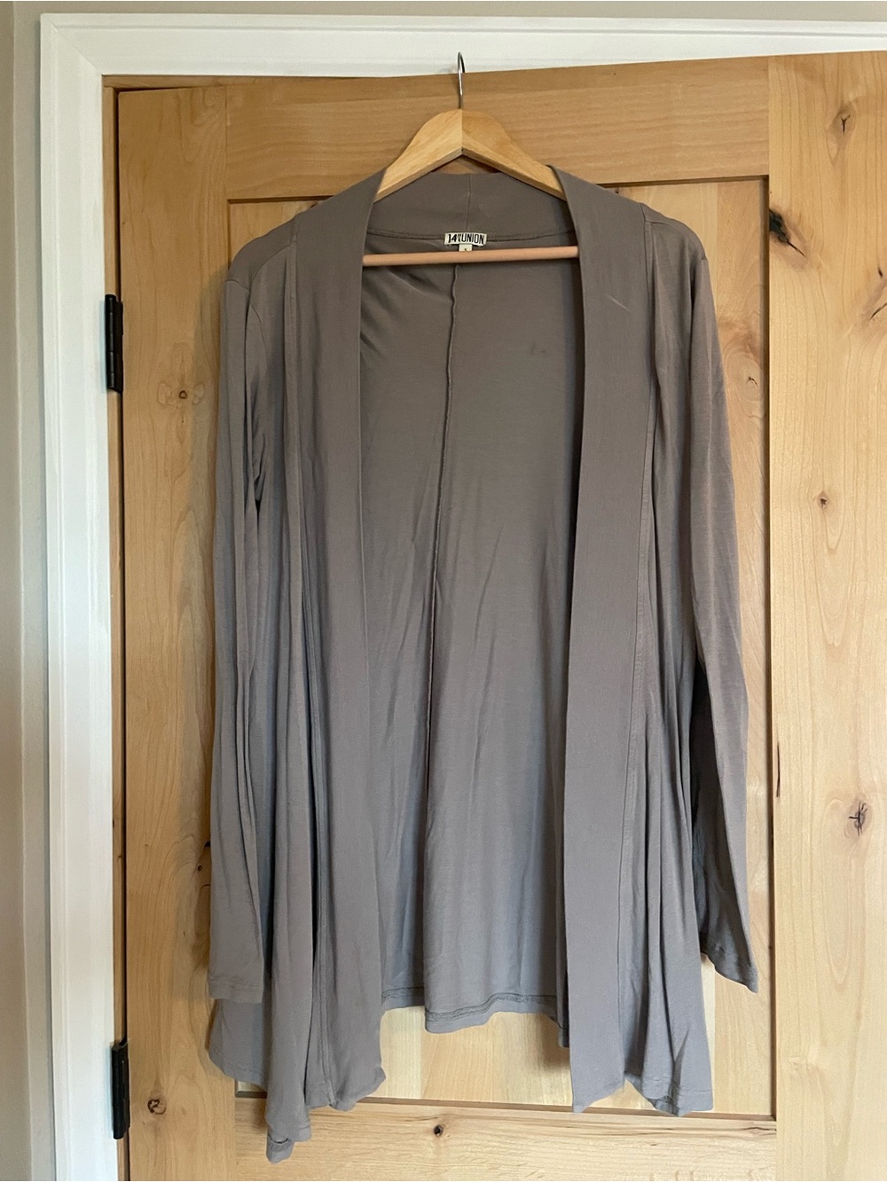 14th & Union Taupe Open Front Draped Cardigan Size Small
